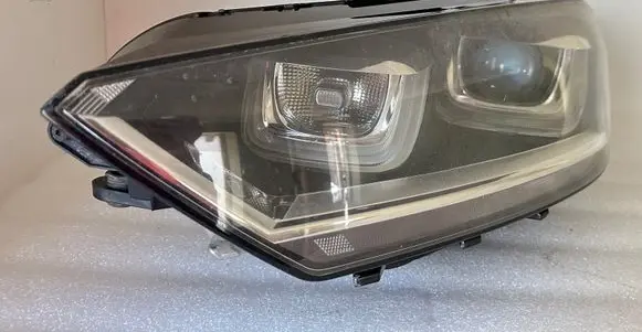 Volkswagen Golf Sportsvan Headlight/headlamp 517941751A 90056238 1701VZ22900KZ1