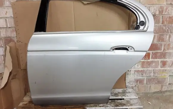 Jaguar S-Type Rear door