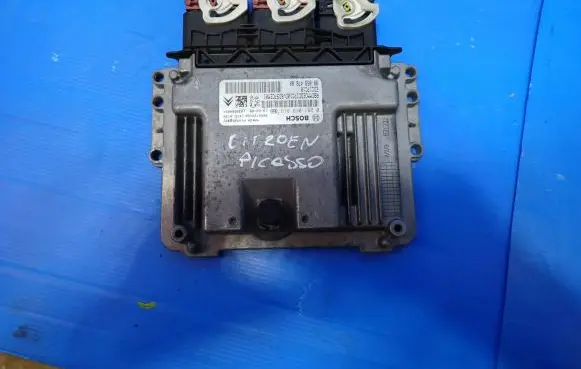 Citroen C3 Picasso Engine control unit/module 0281019819 9666729580 9805947680