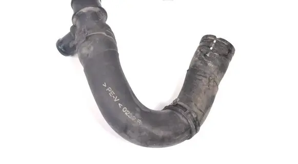 Volkswagen Golf VI Engine coolant pipe/hose 