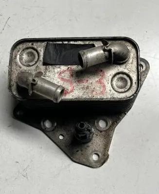 Saab 9-5 Oil filter mounting bracket 5989070271 47062 250902