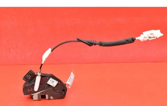 Ford Mondeo MK I Front door lock BM5A-A21812-BF