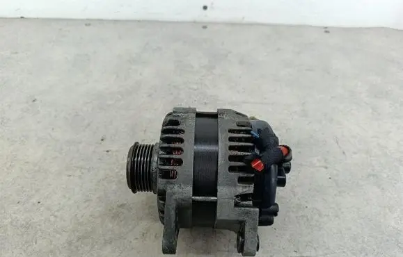 Opel Astra J Generator/alternator 13500187