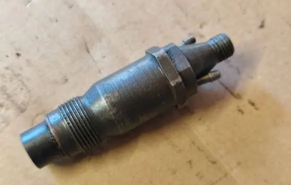 Jeep Grand Cherokee (WJ) Fuel injector KCA17S89