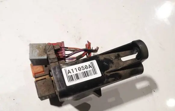 Volkswagen PASSAT B5 Fuse box set 