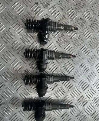 Volkswagen Sharan Fuel injectors set 0414720312