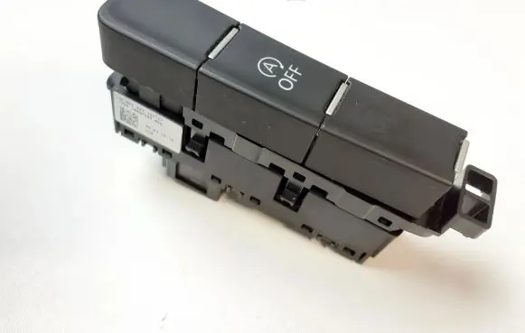 Volkswagen Golf VII Traction control (ASR) switch 5G1927137T E509E299427U176
