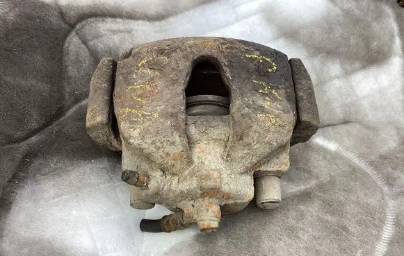Honda Accord Front brake caliper