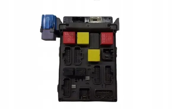 Renault Laguna II High voltage junction box 8200213234D