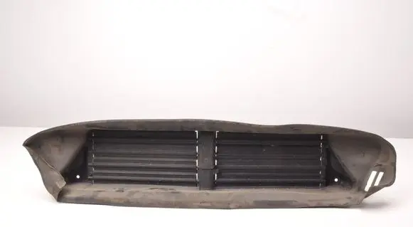 Volvo V40 Intercooler air channel guide 31383814