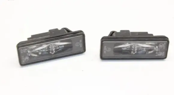 Peugeot 2008 II Number plate light