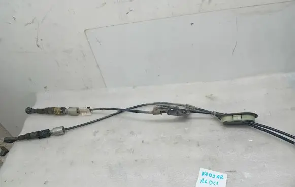 Gear shift cable linkage