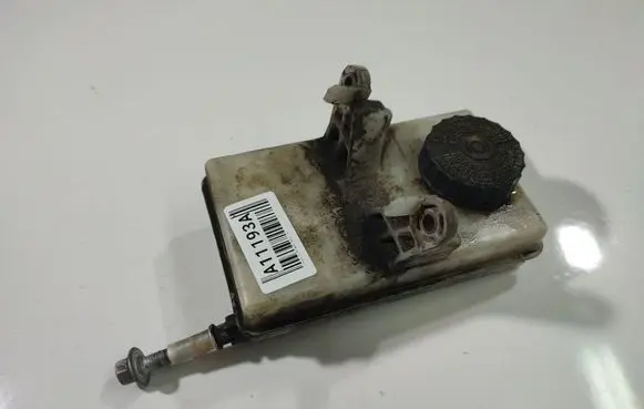 Citroen C4 I Picasso Power steering fluid tank/reservoir 