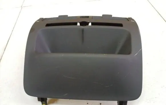 Toyota Avensis T250 Dash center air vent grill 