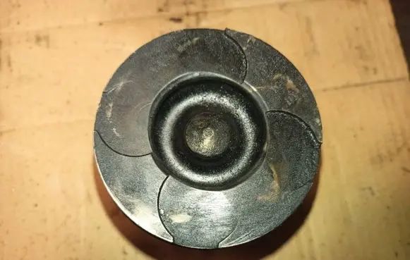 Renault Master II Piston g9u