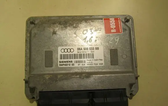Audi A3 S3 8P Engine control unit/module 06A906033BB