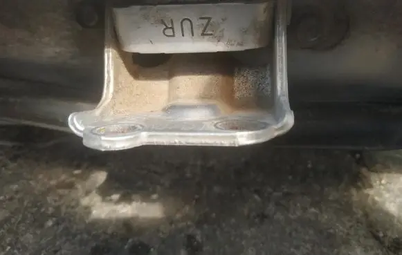 Subaru Legacy Rear door lower hinge