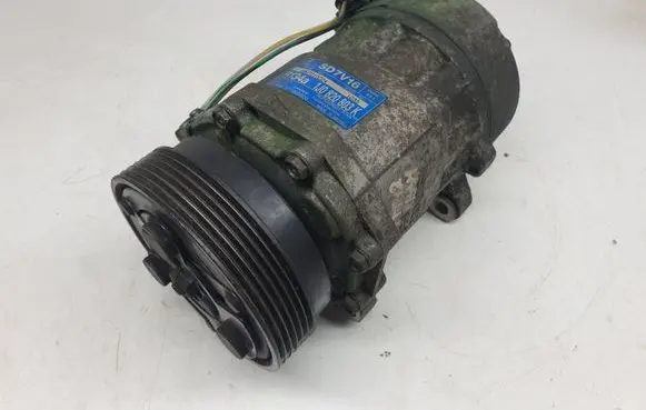 Audi TT Mk1 Air conditioning (A/C) compressor (pump) 1JO820803K SD7V16