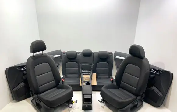 Audi Q3 8U Seat set 