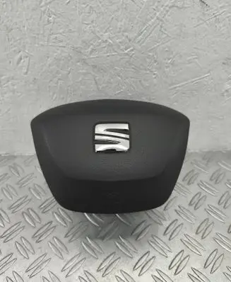 Steering wheel airbag