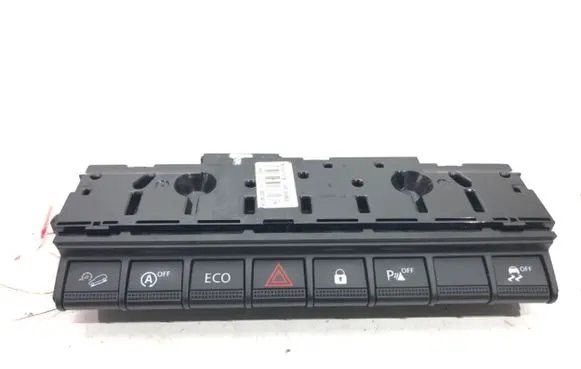 Dacia Duster II Hazard light switch 283E82190R