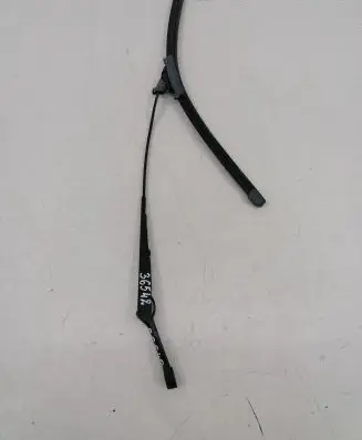 Skoda Superb B5 (3U) Front wiper blade arm 3B1955409