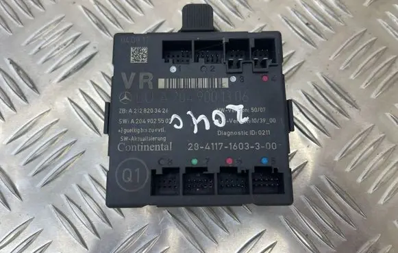 Mercedes-Benz C W204 Door control unit/module A2128203426