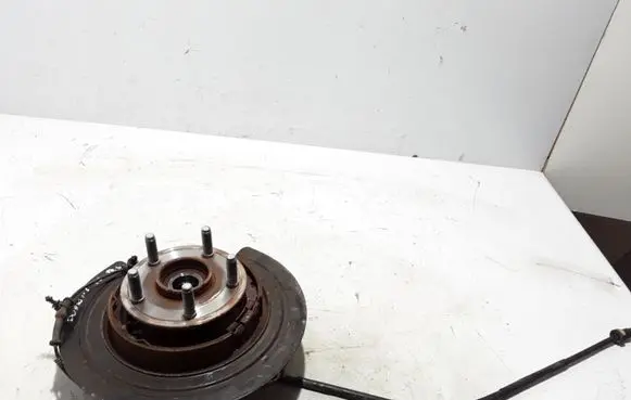 Dodge Durango Rear wheel hub 68253396AB