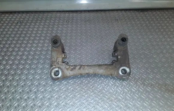 Mitsubishi Outlander Brake caliper pad carrier rear 