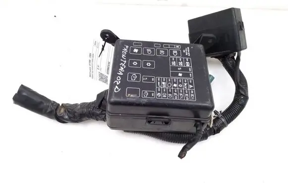 Opel Frontera B Fuse box set 71542568