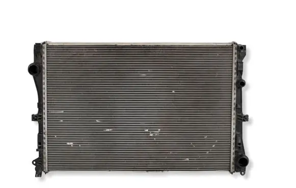 Mercedes-Benz C W205 Coolant radiator A0995002203