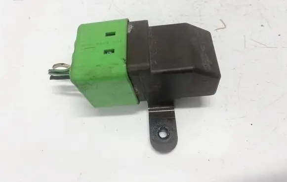 Ford Focus Other relay xs4114a267aa