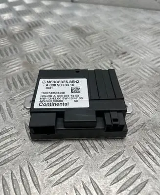 Mercedes-Benz E W213 Fuel injection pump control unit/module A0009003310 A0009017202 A2C90180509