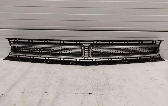 Dodge Challenger Front bumper upper radiator grill 9403971 68259754AD