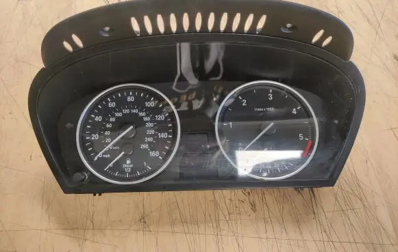 BMW X5 E70 Speedometer (instrument cluster) 780008808