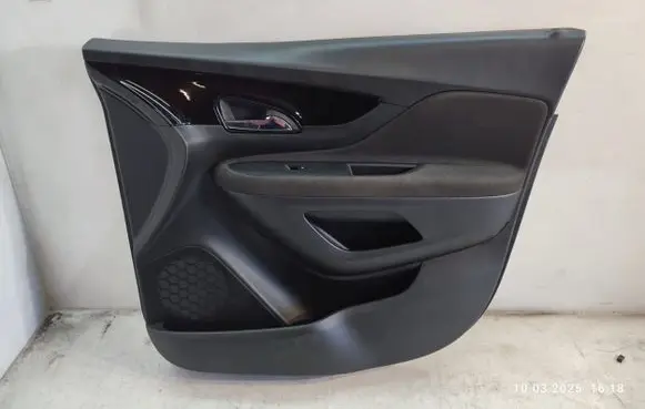 Opel Mokka X Front door card panel trim 42458662
