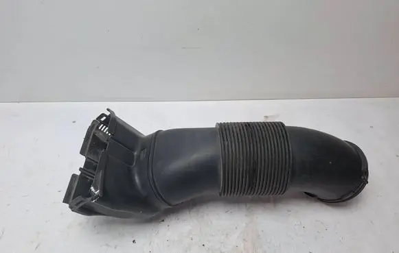 Volkswagen Crafter Air intake duct part 2N0129618