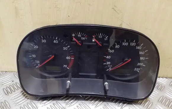 Volkswagen Golf IV Speedometer (instrument cluster) 1J0919860 0263604001