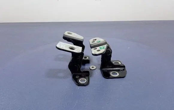 Jeep Grand Cherokee Front door hinge set 