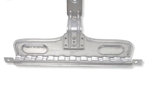 Volvo XC90 Battery bracket 8697005