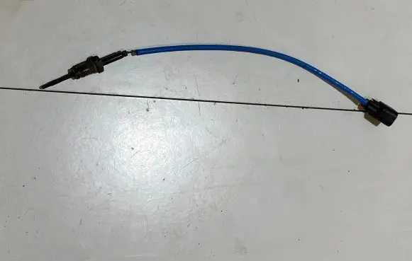 Ford Mustang VI Oil temperature sensor JR3A12B591CB