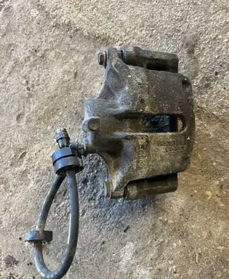 Renault Kangoo I Front brake caliper