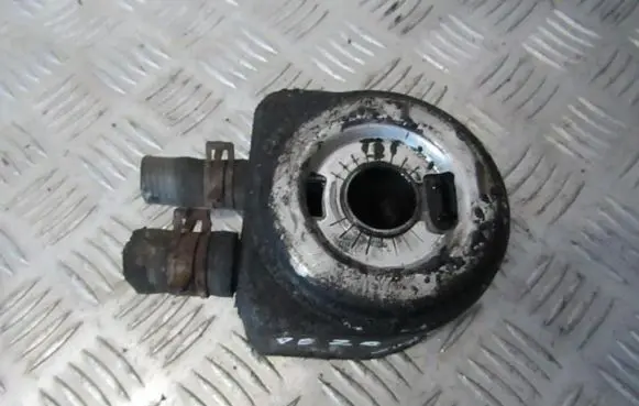 Engine oil radiator