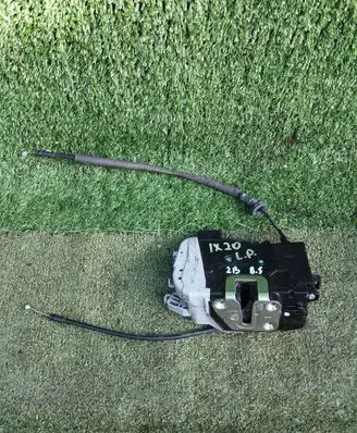Front door lock