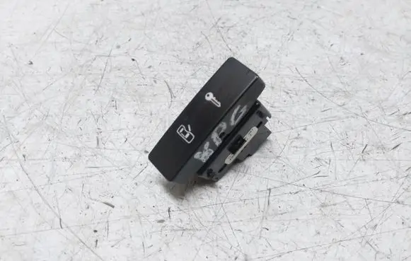Volkswagen Touareg I Central locking switch button 7L6962125