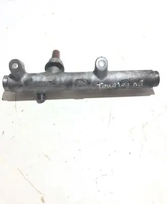 Volkswagen Touareg I Fuel main line pipe