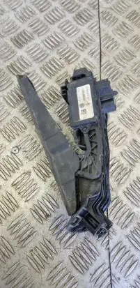 Volkswagen Golf V Accelerator throttle pedal 1K1721503L 6PV00860000