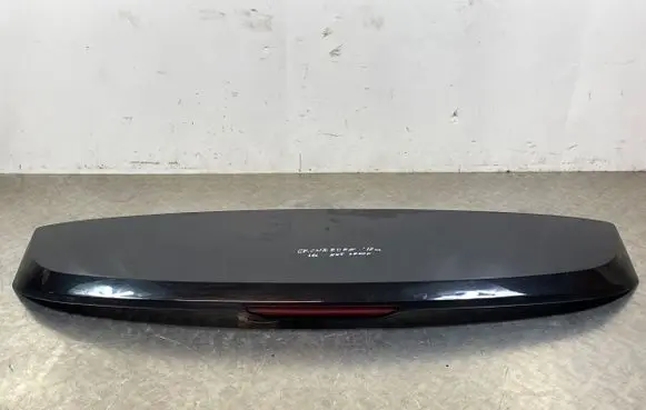 Tailgate/trunk spoiler