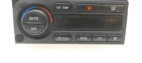 Subaru Outback Climate control unit 72311AE160 3P26034700 0G22