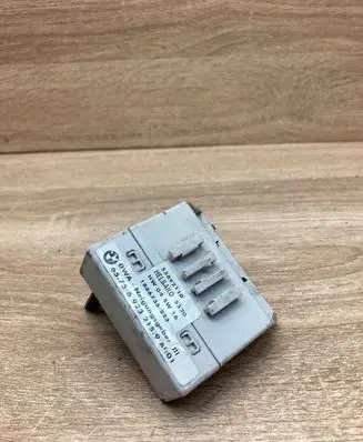 BMW 5 E39 Alarm control unit/module 6923215 55892110